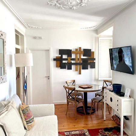 Bright And Spacious Three Bedroom Apt In The Heart Of Lisboa Exterior foto