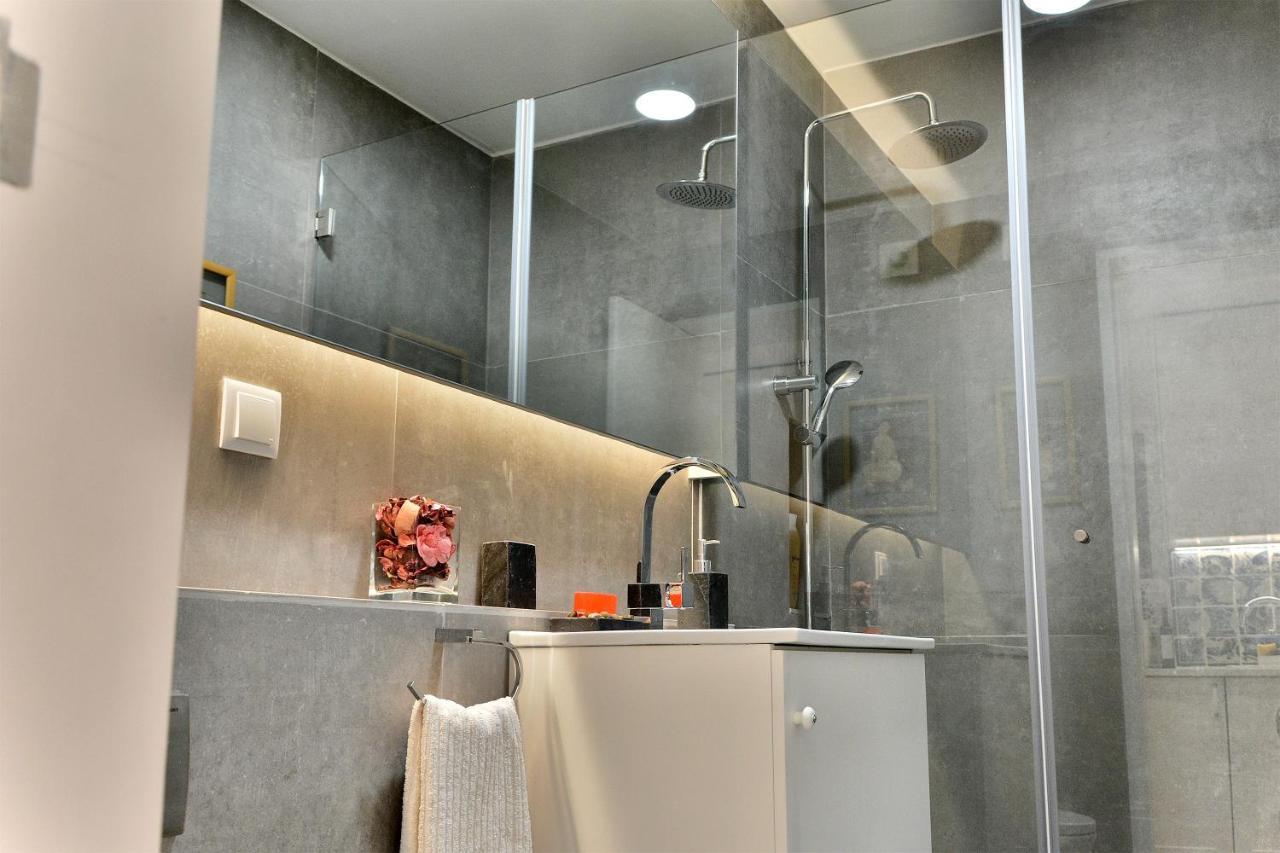Bright And Spacious Three Bedroom Apt In The Heart Of Lisboa Exterior foto